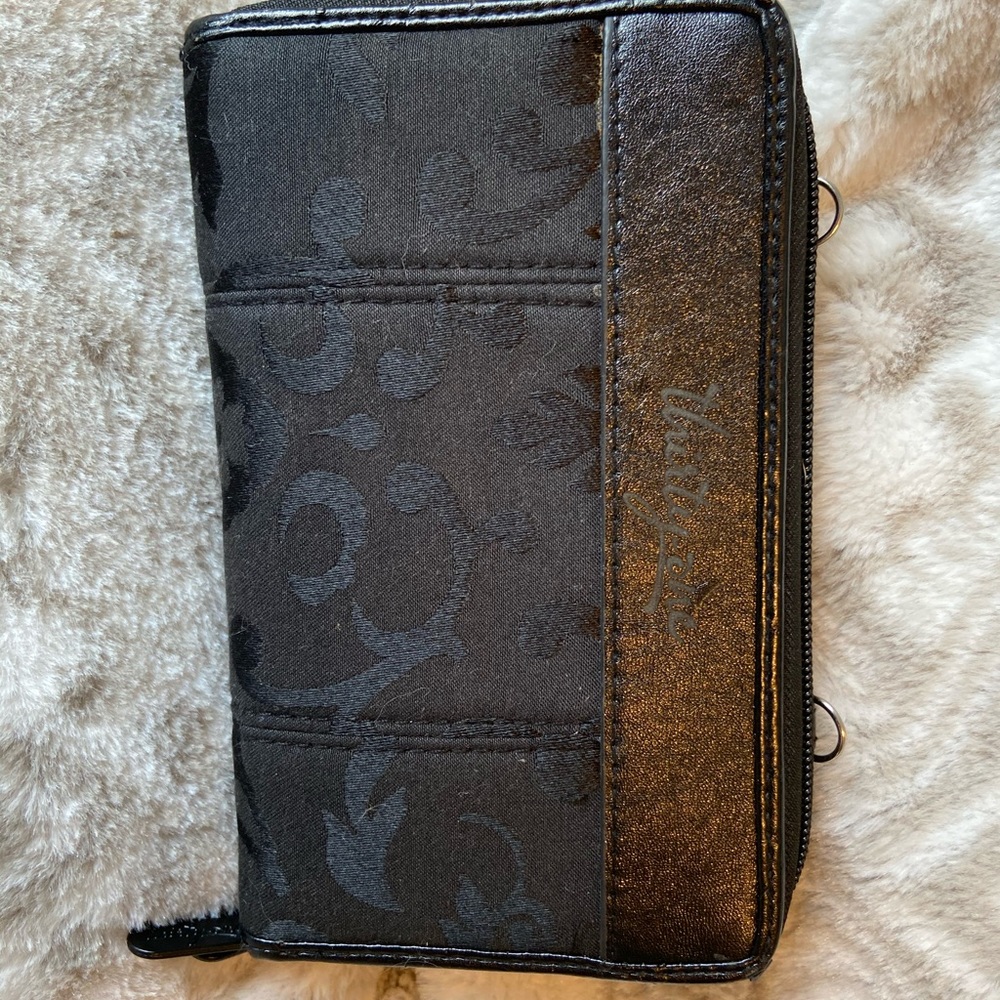 Thirty One Wallet - Picture 3 of 4
